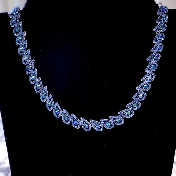 INC Blue Crystal Teardrop Collar Necklace - Picture 3 of 9